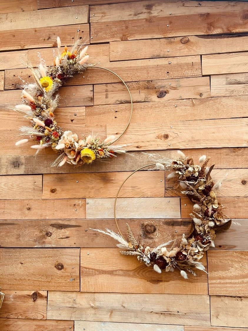 Couronne de fleurs séchées